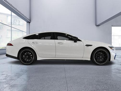 MANUFAKTUR Moonlight White Metallic 2026 Mercedes-Benz AMG GT 43 Base