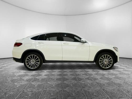 2021 Mercedes-Benz GLC 300 4MATIC Coupe