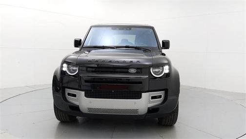 Photo 3 of 60 of 2020 Land Rover Defender 110 Standard