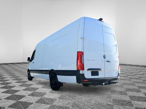 2025 Mercedes-Benz Sprinter 2500 170 WB High Roof Extended Cargo