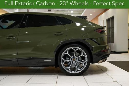 Verde Turbine 2023 Lamborghini Urus Performante