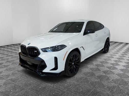 2024 BMW X6 M60i