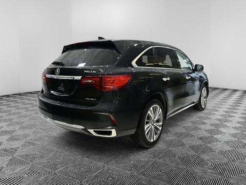 2017 Acura MDX 3.5L w/Technology Package