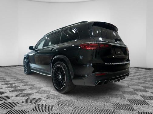 2024 Mercedes-Benz AMG GLS 63 Base 4MATIC