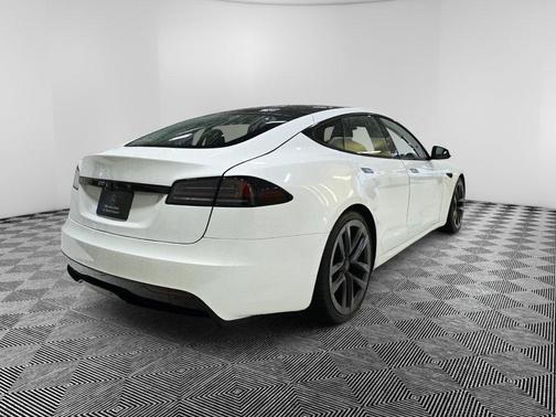 2023 Tesla Model S BASE