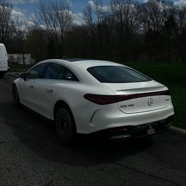 Diamond White 2022 Mercedes-Benz EQS 580 Base 4MATIC