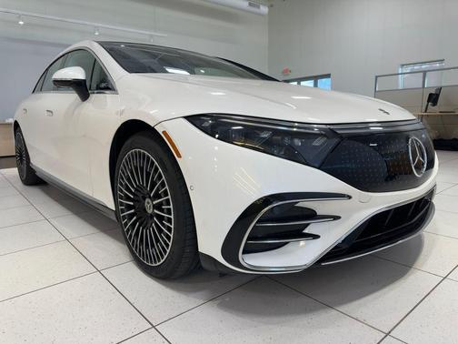 Diamond White 2022 Mercedes-Benz EQS 580 Base 4MATIC