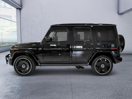 Obsidian Black Metallic 2026 Mercedes-Benz AMG G 63 Base