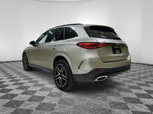 2023 Mercedes-Benz GLC 300 Base 4MATIC