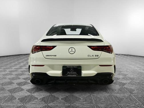 2022 Mercedes-Benz AMG CLA 35 Base 4MATIC