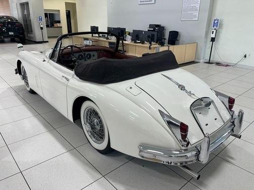 1960 Jaguar XK 150 DROPHEAD