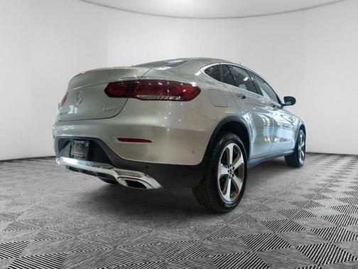 2021 Mercedes-Benz GLC 300 4MATIC Coupe