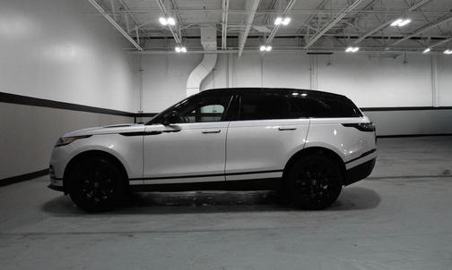 Hakuba Silver 2025 Land Rover Range Rover Velar P250 Dynamic SE