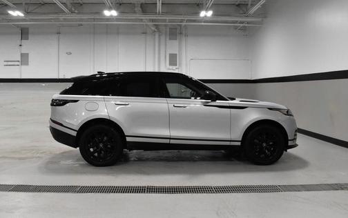 Hakuba Silver 2025 Land Rover Range Rover Velar P250 Dynamic SE