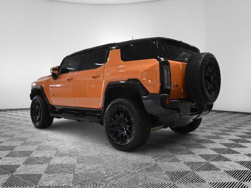2024 GMC HUMMER EV SUV 2X