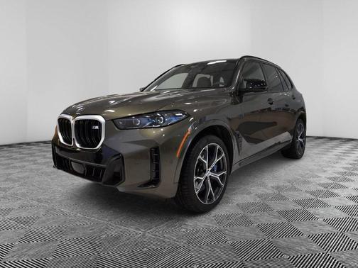 2025 BMW X5 M60i