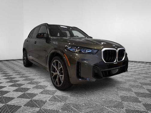2025 BMW X5 M60i