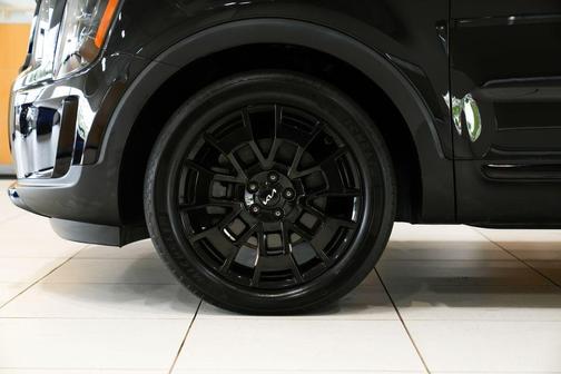 Black 2022 Kia Telluride SX
