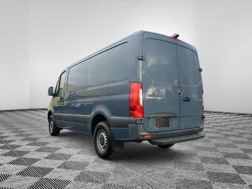 2019 Mercedes-Benz Sprinter 2500 144 WB