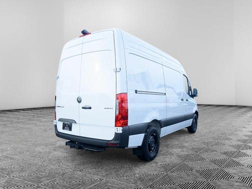 2025 Mercedes-Benz Sprinter 2500 Standard Roof