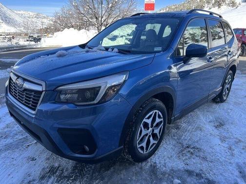Photo 4 of 27 of 2021 Subaru Forester Premium
