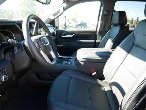 2025 GMC Sierra 3500 Denali