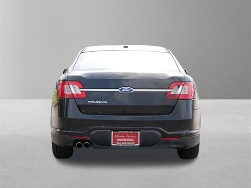 2011 Ford Taurus SE