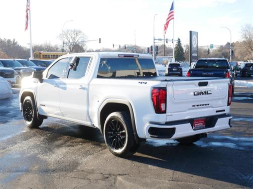 2022 GMC Sierra 1500 Elevation