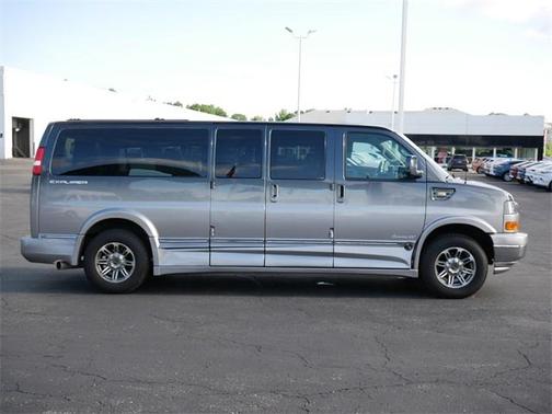 2019 GMC Savana 3500 Work Van