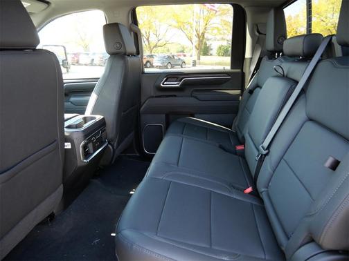 2026 GMC Sierra 2500 SLT