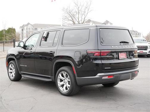 2022 Jeep Wagoneer Series II