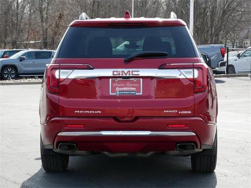 2021 GMC Acadia Denali
