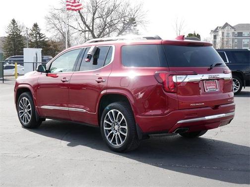 2021 GMC Acadia Denali