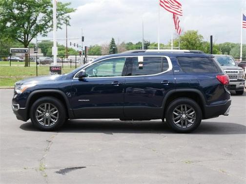 2017 GMC Acadia SLT-1