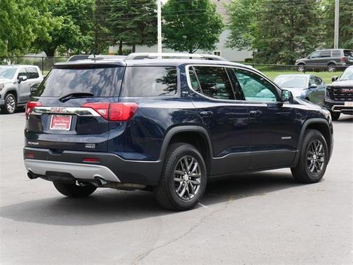 2017 GMC Acadia SLT-1