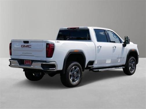 2025 GMC Sierra 3500 SLT