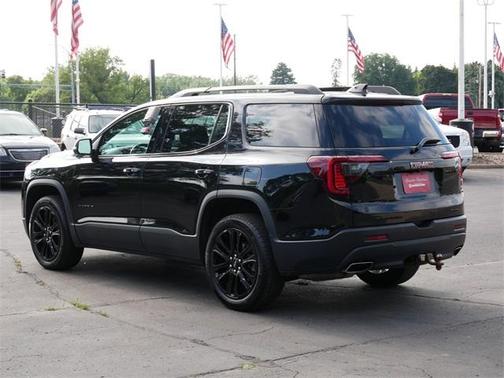 2022 GMC Acadia SLT