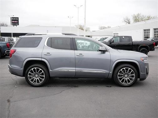 2020 GMC Acadia Denali