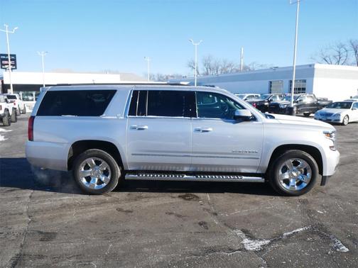 2018 Chevrolet Suburban LT