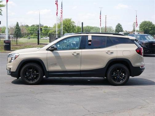 2022 GMC Terrain AT4