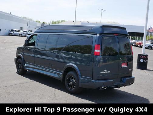 Dark Blue Metallic 2025 GMC Savana 3500 LT