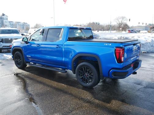 2022 GMC Sierra 1500 Elevation
