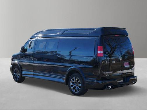 2025 GMC Savana 2500 Work Van