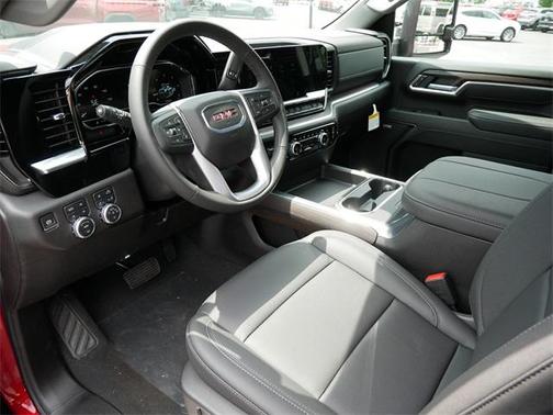2025 GMC Sierra 2500 SLT