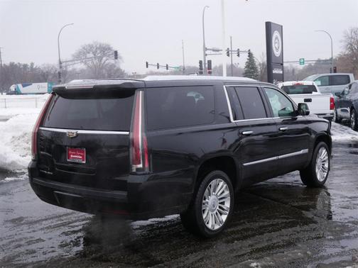 2019 Cadillac Escalade ESV Platinum