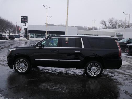 2019 Cadillac Escalade ESV Platinum