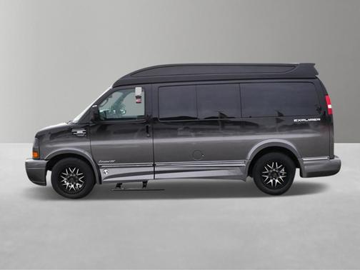 2018 GMC Savana 2500 Work Van