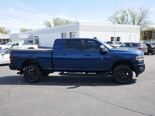 Patriot Blue Pearlcoat 2023 RAM 2500 Laramie