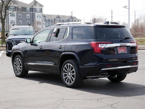 2021 GMC Acadia Denali