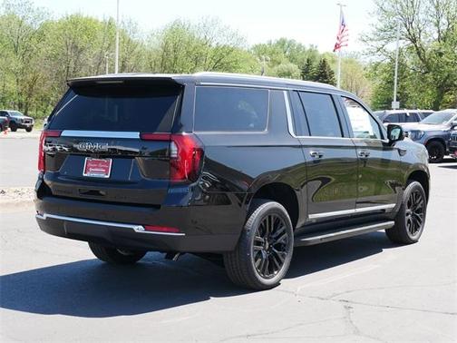 2025 GMC Yukon XL Elevation